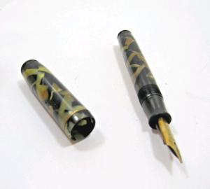 Mabie Todd Swallow Vintage Fountain Pen with 14K Nib