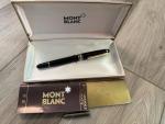 Montblanc Meisterstück Black Gold Trim Fountain Pen