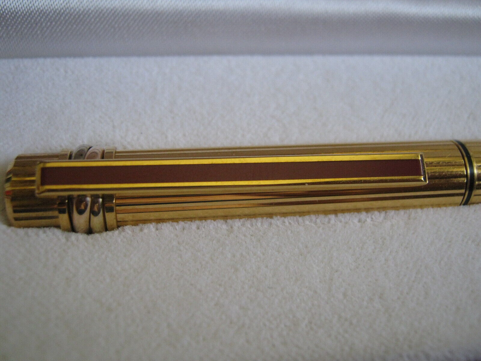 Cartier Trinity Godron Fountain Pen 18K Nib 379265