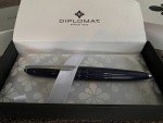 Midnight Blue Diplomat Aero Fountain Pen, Fine