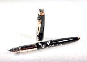 Sheaffer 100 Pine Fountain Pen with Fine Nib