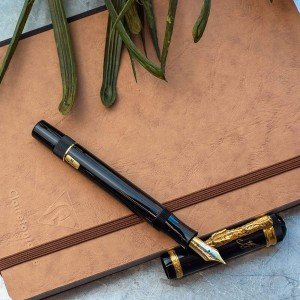 Montblanc 1993 Imperial Dragon Fountain Pen