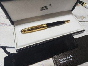 Montblanc Meisterstück 80 Days Doue Ballpoint Pen