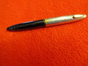 1947 Sheaffer Tuckaway Black Fountain Pen with 14k Nib