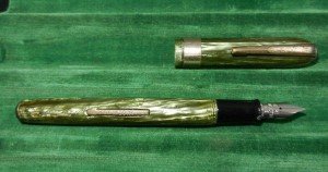 Marbleized Green Fountain Pen by Arnold Pen Company