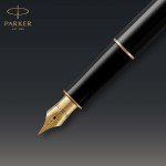 PARKER Sonnet Black Lacquer Fountain Pen with Gold Trim