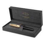 PARKER 51 Deluxe Fountain Pen | Black Barrel and Gold Attributes | Medium Nib in 18 Carat Gold | Black Ink Cartridge | Delivered in Gift Box