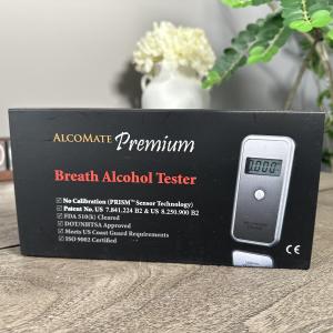 Alcomate Premium AL-7000 Breathalyzer - No Calibration