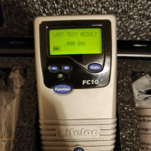 LIFELOC FC10 Professional Digital Breathalyzer
