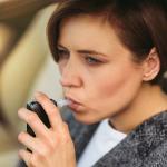 Portable Keychain Breathalyzer for Quick Alcohol Testing