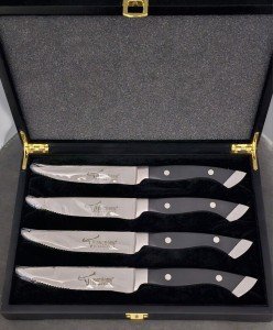 Longhorn Steakhouse Set of 4 Steak Knives