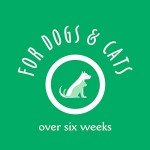 earthbath Oatmeal & Aloe Dog Shampoo - Vanilla & Almond