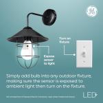 GE LED Dusk to Dawn Outdoor Light Bulbs (2 Pack)