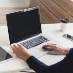 Windex Electronics Wipes, Pre-Moistened Screen Wipes Clean and Provide a Streak-Free Shine, 25 Count, Pack of 1