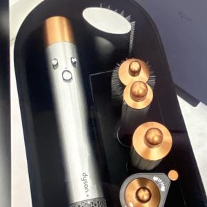 Dyson Hair Styling Set with Brush and Barrel
