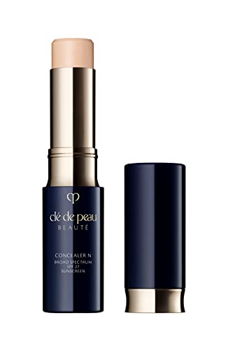 Luxury Ivory Concealer with SPF 27 by Clé de Peau Beauté