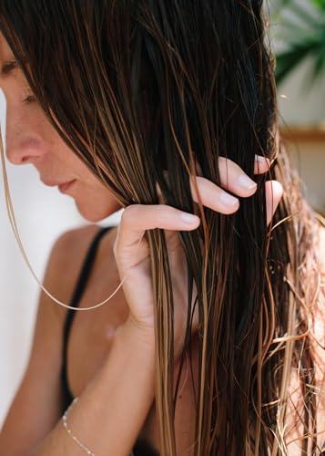 Luxurious Nourishing Conditioner for Luscious Locks