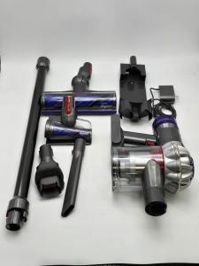 Dyson V8 Absolute Cordless Vacuum - 40 Min Runtime