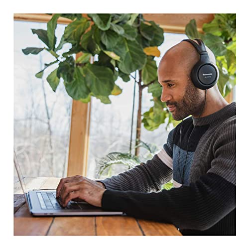 Panasonic Lightweight Over The Ear Wired Headphones with Microphone, Sound and XBS for Extra Bass, Long Cord, 3.5mm Jack for Phones and Laptops – RP-HT161M (Black)