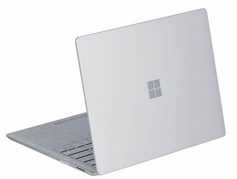 Microsoft Surface Laptop 13.5" Touchscreen, Intel i5, 8GB RAM