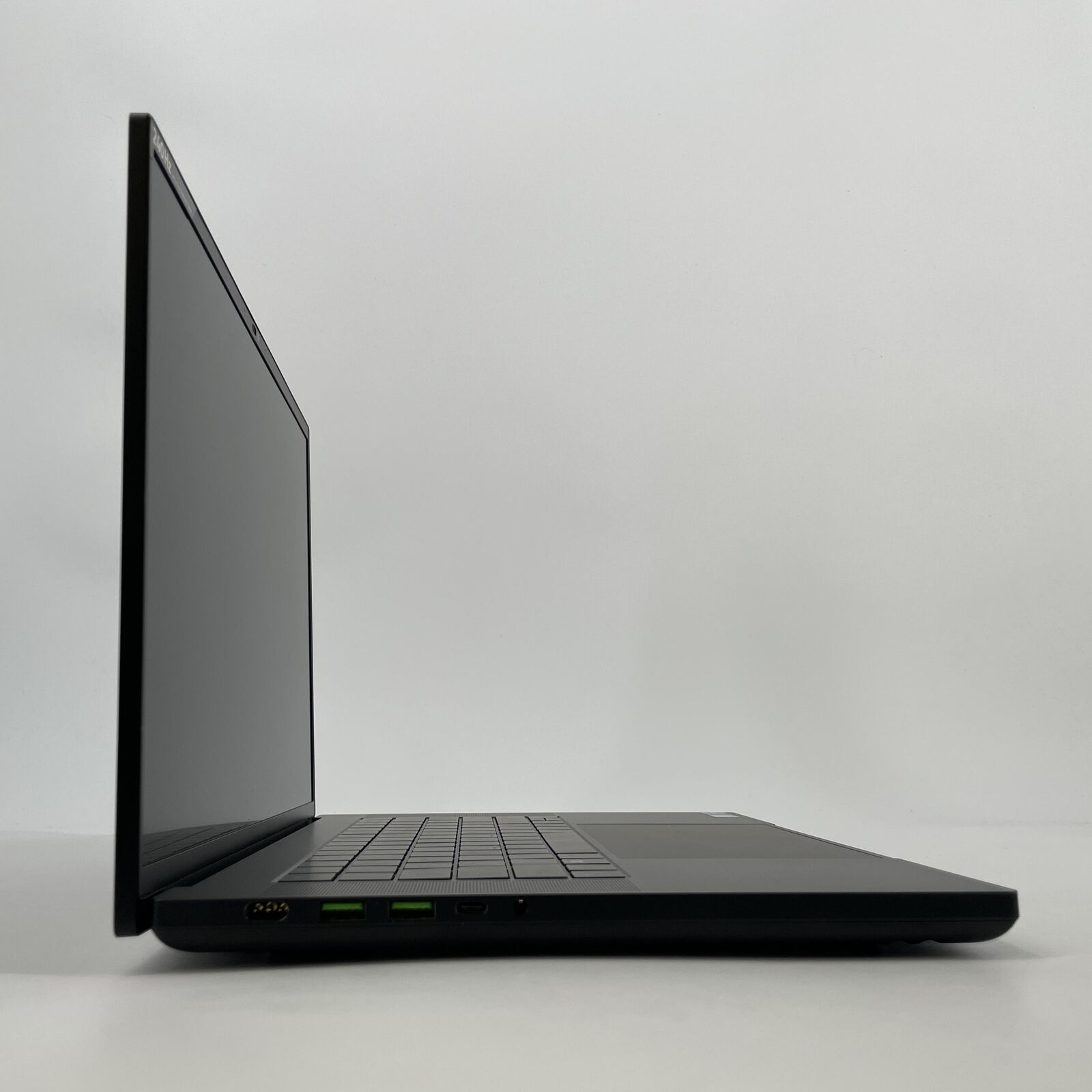 Razer Blade 16 Black Gaming Laptop 32GB 1TB