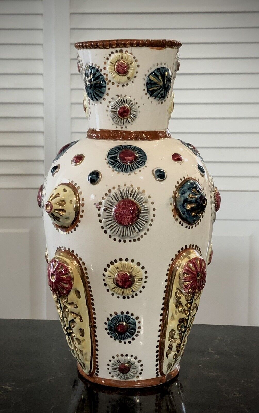 Victorian Majolica Pottery Vase Late 1800s Pomeii