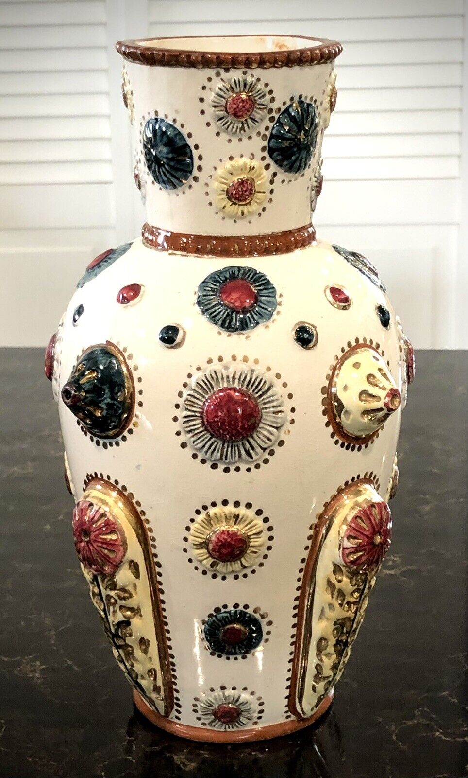 Victorian Majolica Pottery Vase Late 1800s Pomeii