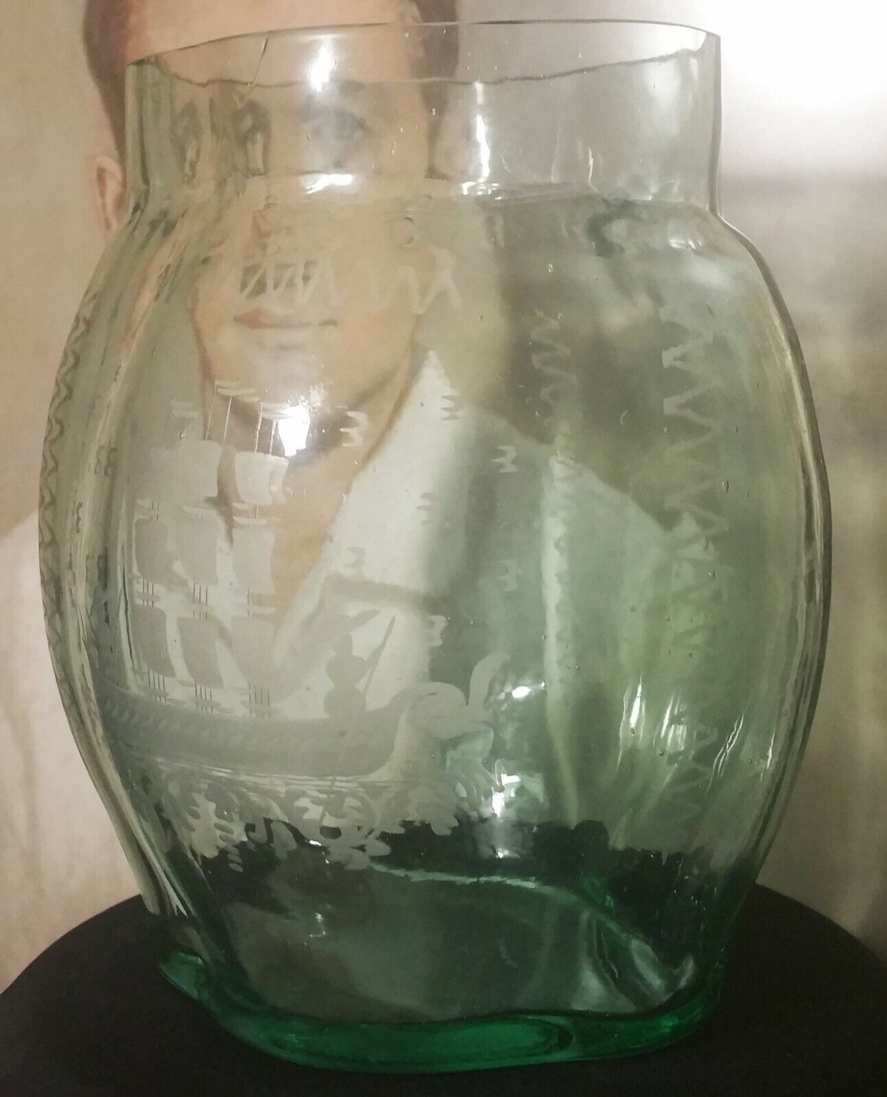Colonial America Era Etched Uranium Flip Glass Vase
