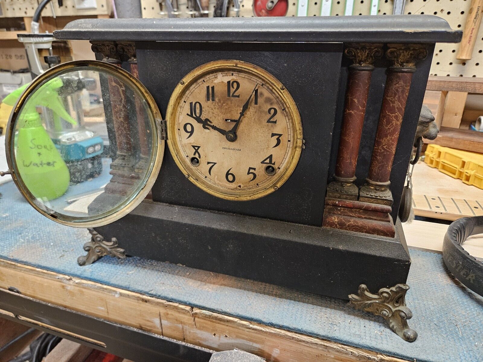 Ingraham Mantel Clock - Antique Timepiece for Home