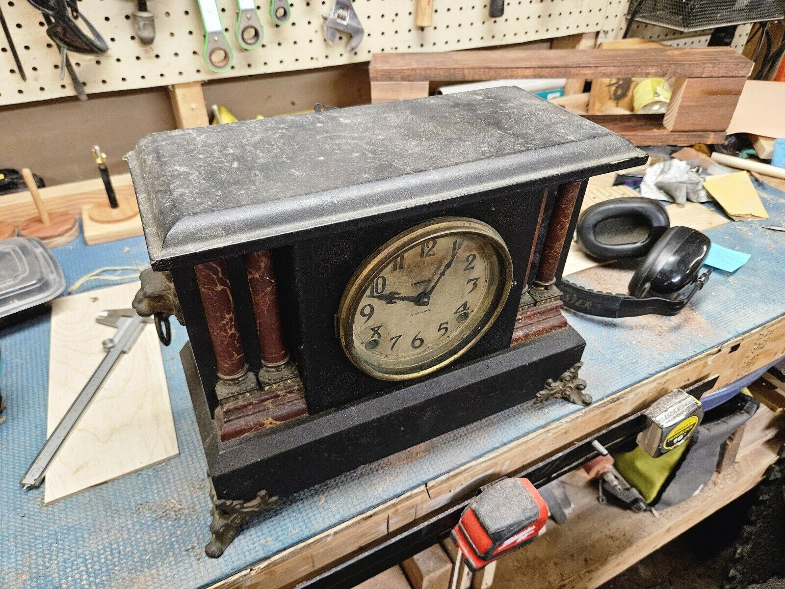 Ingraham Mantel Clock - Antique Timepiece for Home