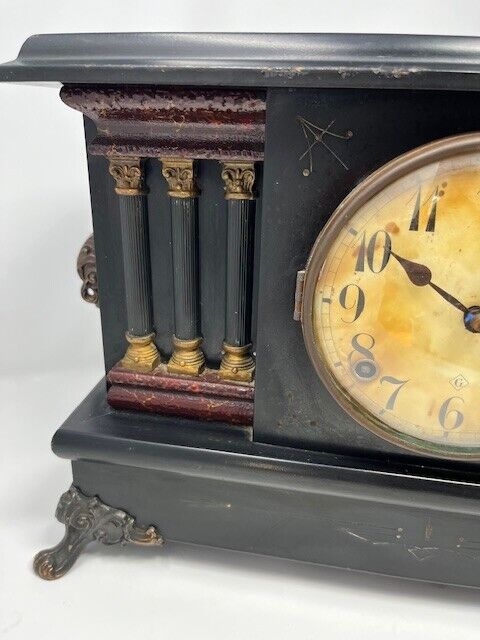 1800's antique wooden mantel clock