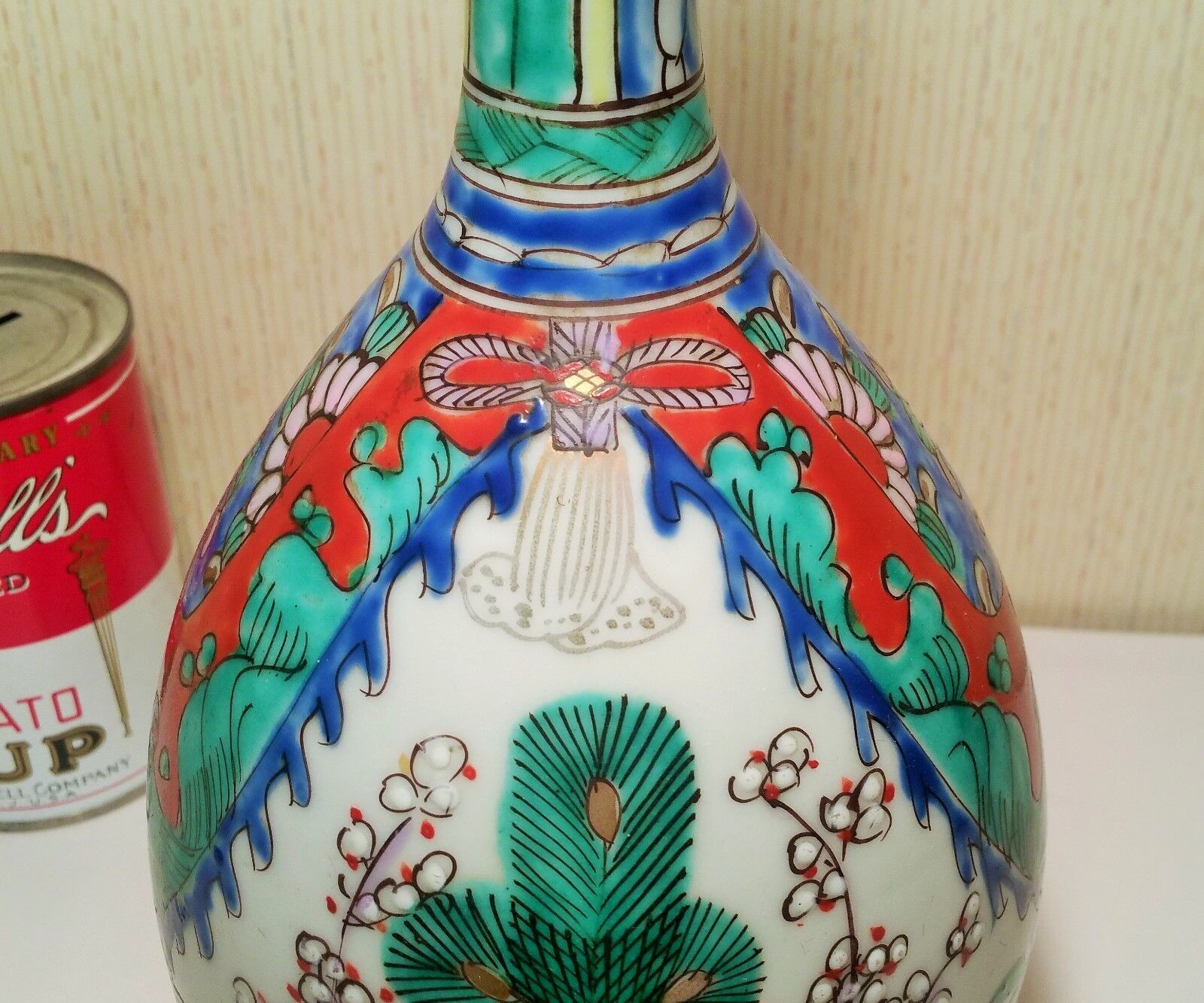 1700s Japanese Imari Porcelain Bulb Vase Kutani Pottery