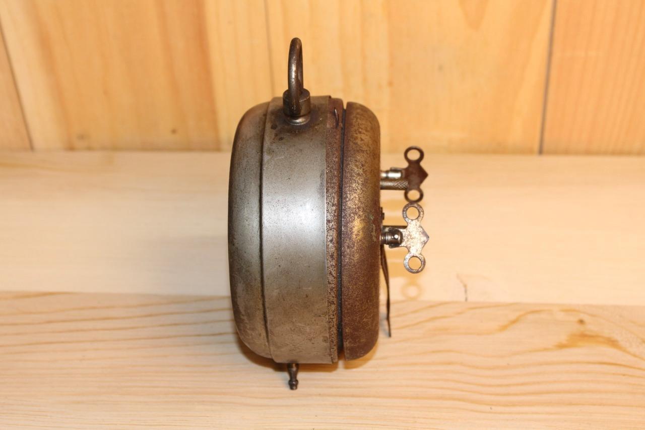 Gilbert 8 Day Peg Leg Alarm Clock, Late 1800's