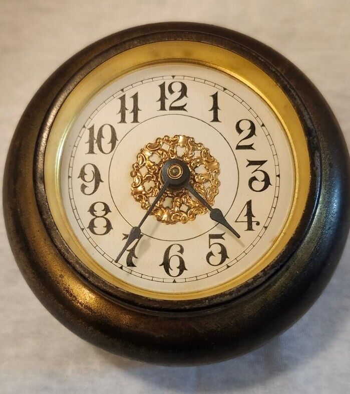 Antique Brass Filigree Wind-Up Clock from 1900 US