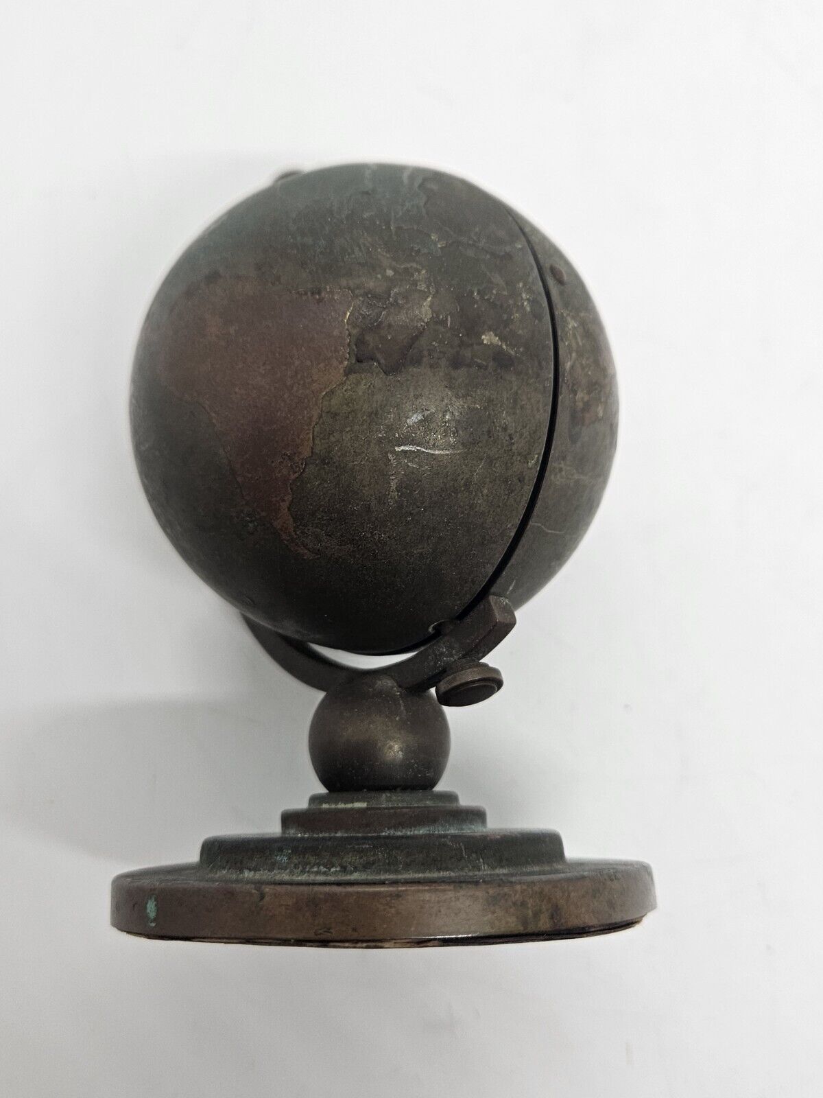 Europa Swiss Brass Globe Wind-Up Desk Clock
