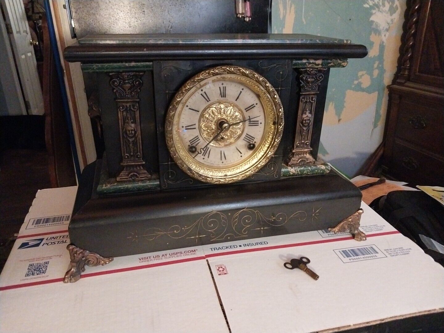Late 19th Century Seth Thomas Black Mantle Clock