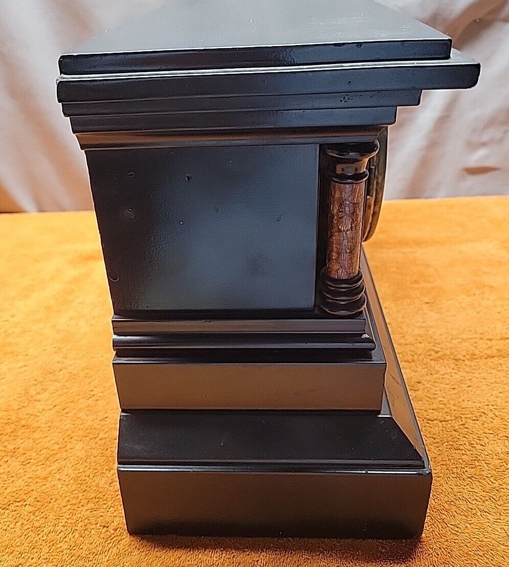 Elegant 1900s Ingham Adamantine Mantle Clock - Vintage
