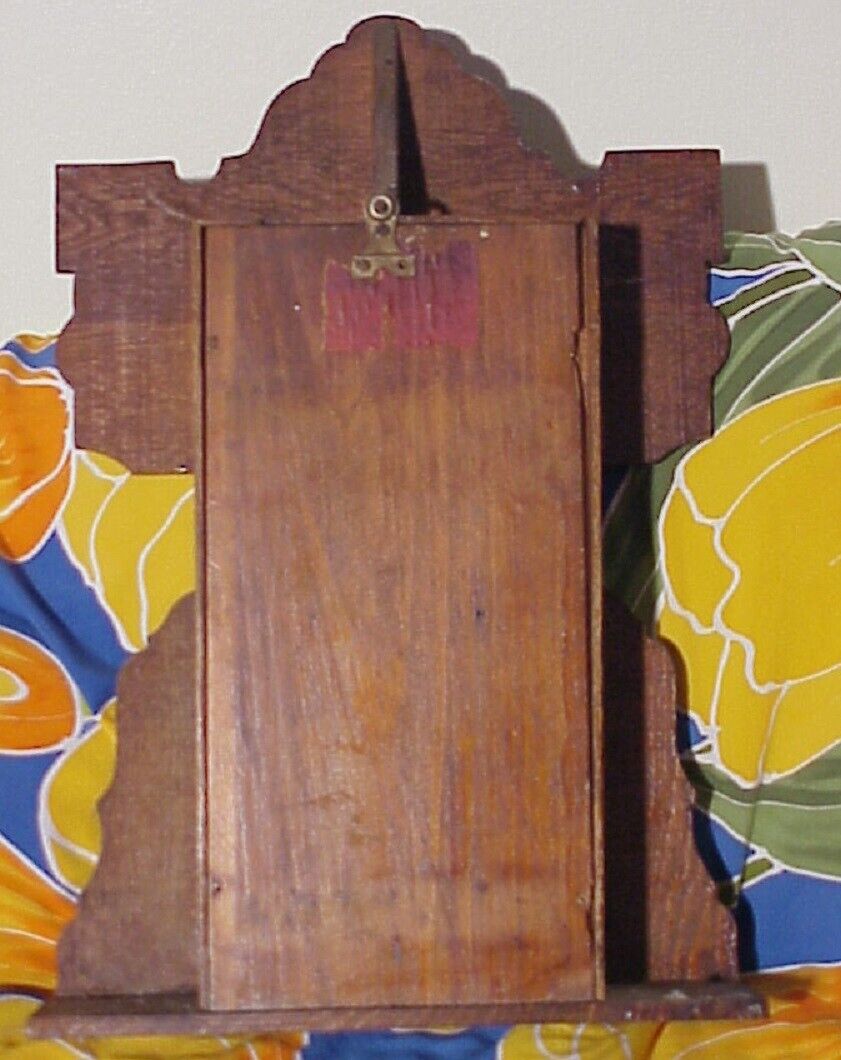 Vintage Gingerbread Clock from 1800s/early 1900s - Unknown Manufacturer