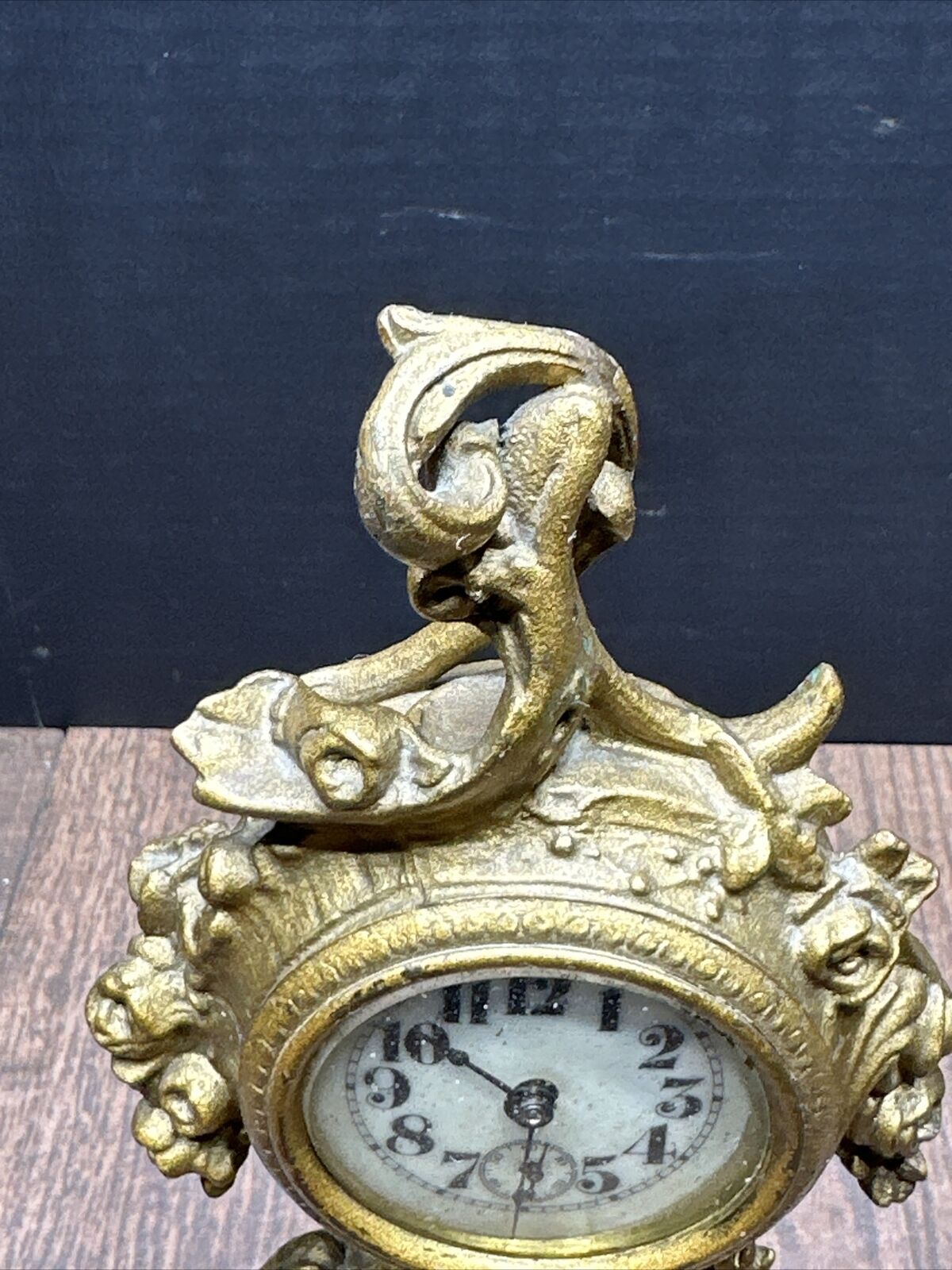 Bronze Cherub Clock for Table or Mantel Display
