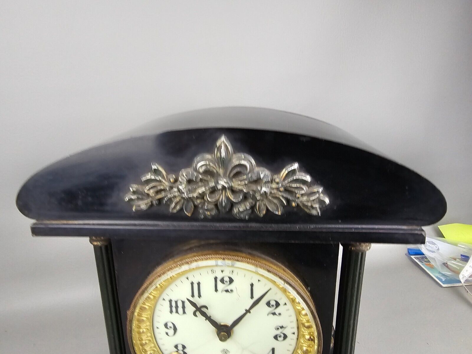 Antique Ansonia Heavy Mantle Clock with Columns/Pendulum