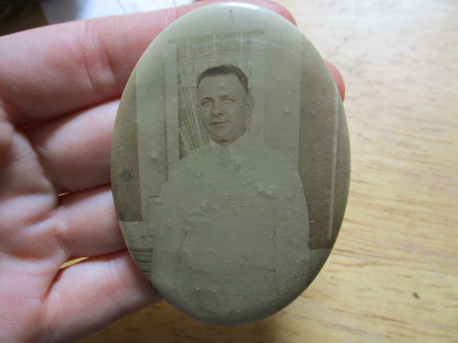 Vintage Celluloid Photo Hand Pocket Oval Mirror, Man