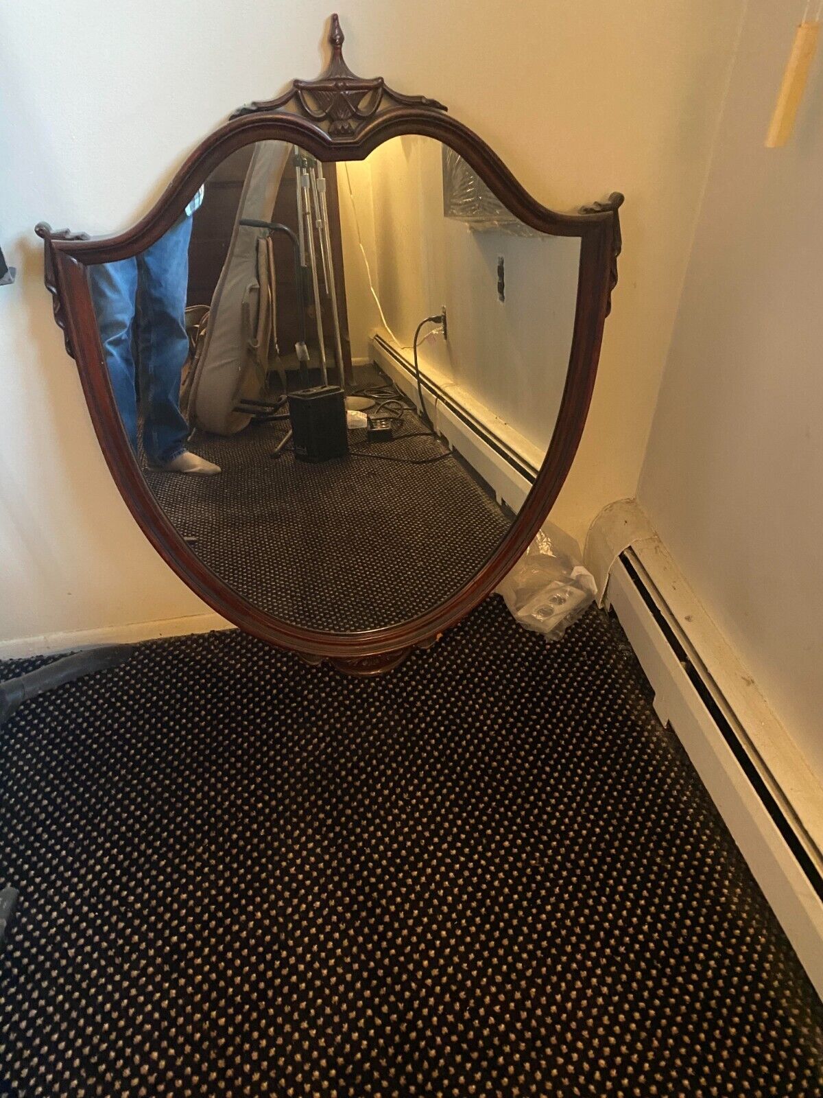 1875 High-Grade Antique Mahogany Dressing Mirror