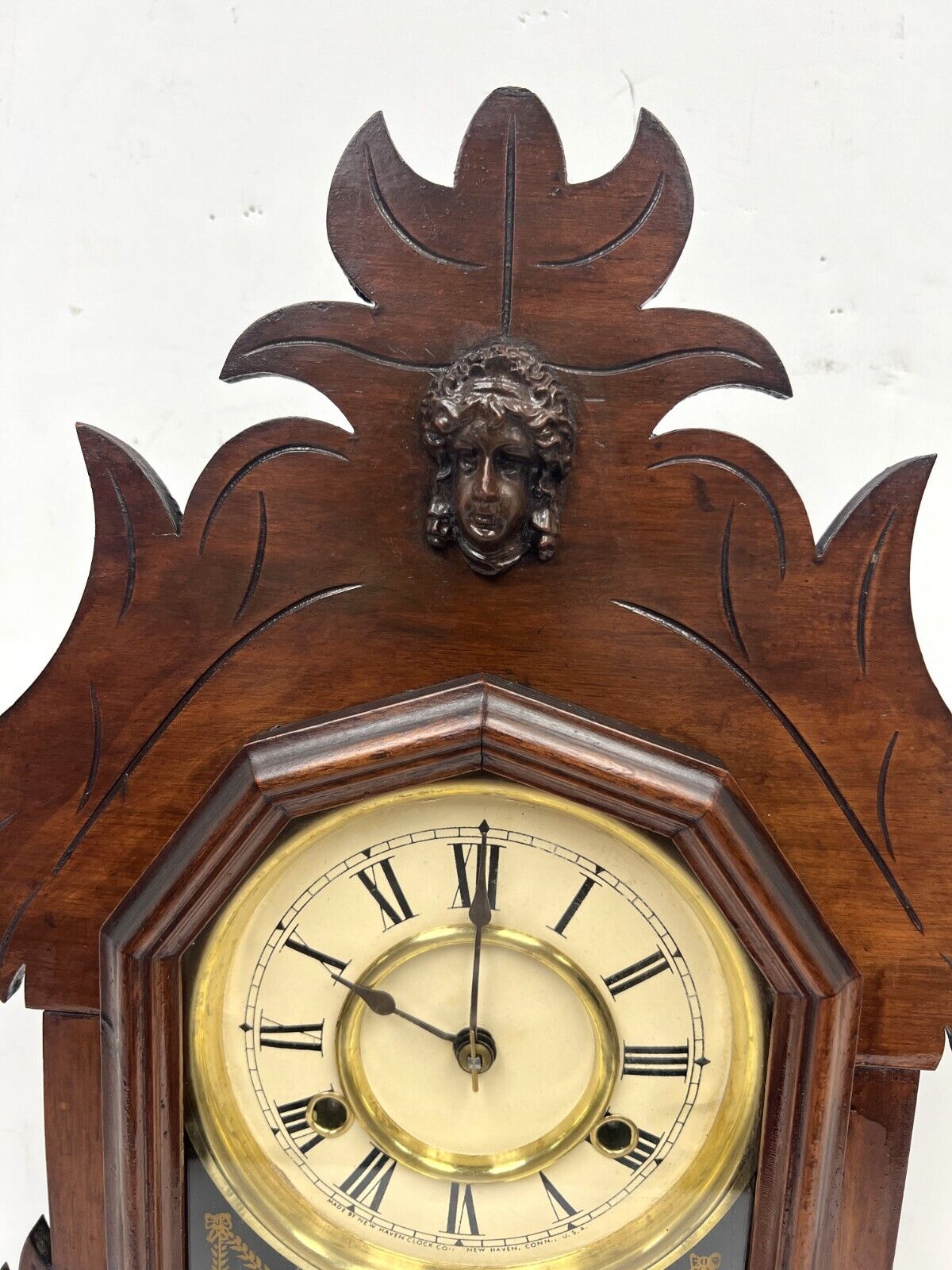 1800s Walnut Wood Working New Haven Mantel Clock