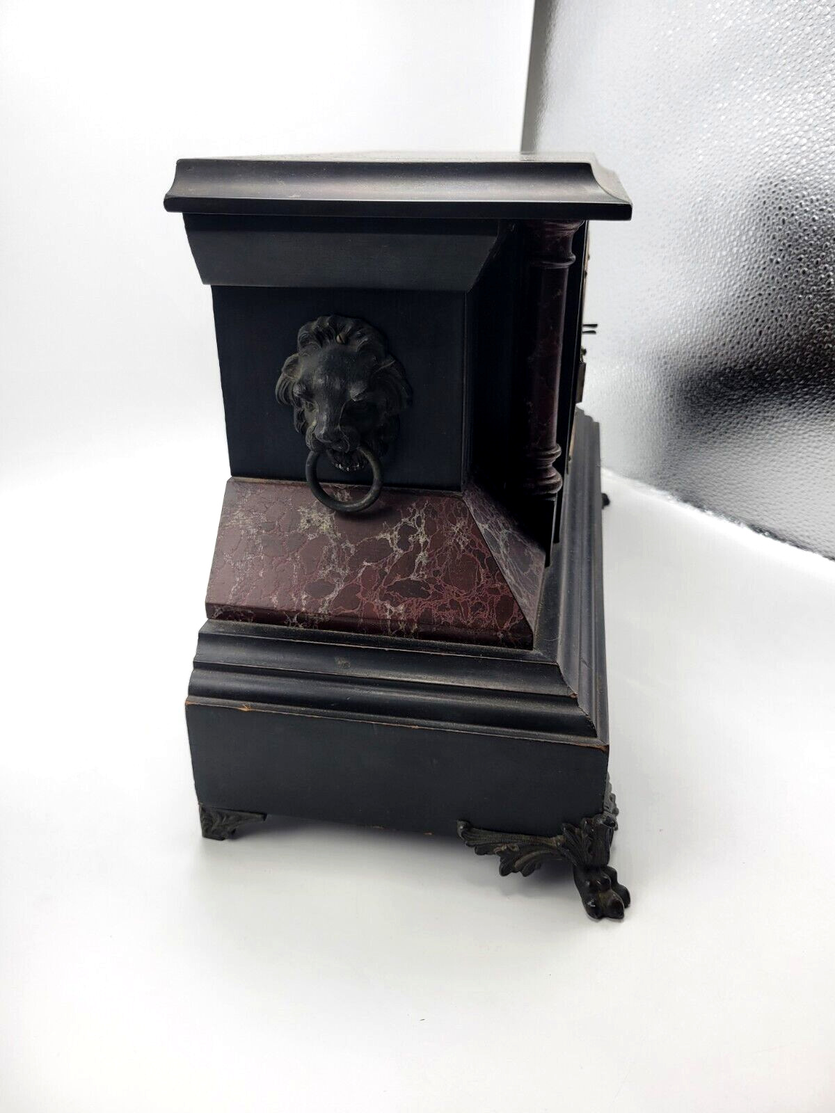Ingraham 8 Day Gonging Mantle Clock circa 1800s