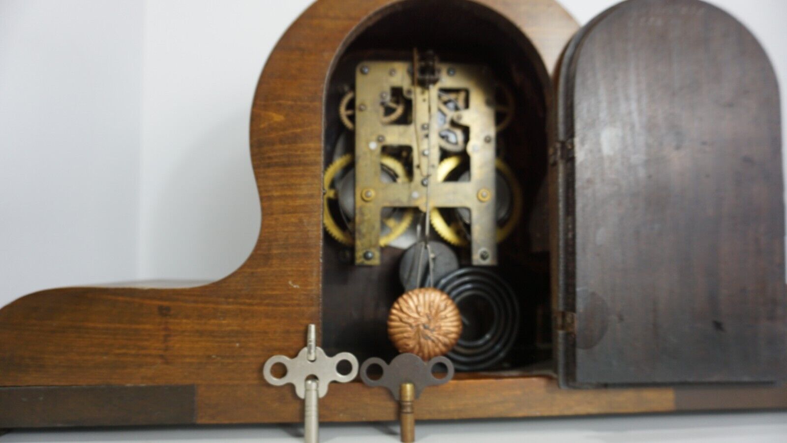 Late 1800s Mahogany Waterbury Mantle Clock, Time & Strike