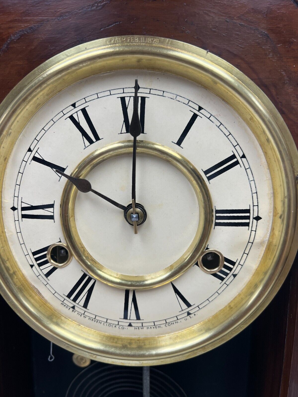 1800s Walnut Wood Working New Haven Mantel Clock