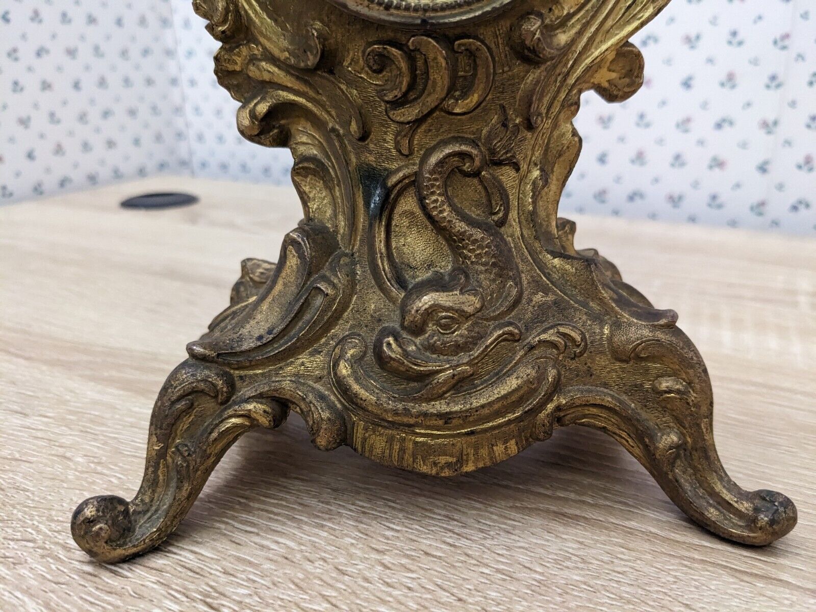 Victorian Rococo Gilt Mantle Clock Ornate 1800s Antique