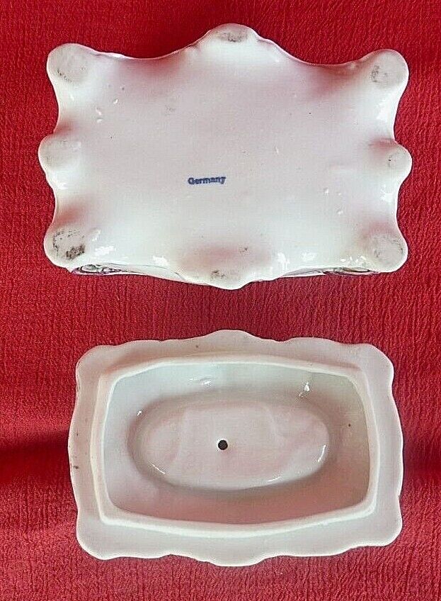 GERMAN Export Porcelain Trinket Box with Horse & Carriage