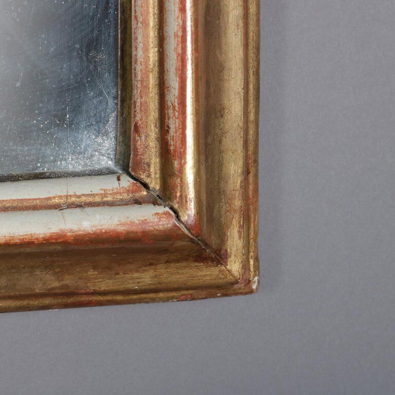 18th Century French Rococo Giltwood Wall Mirror