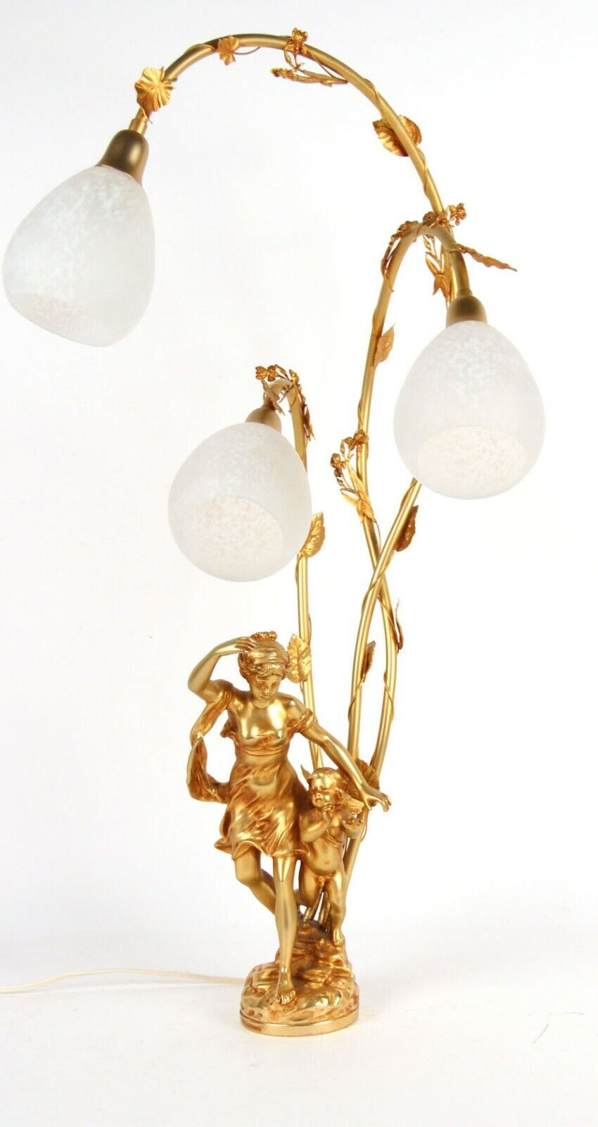 French Belle Epoque Ferville Suan Bronze Sculpture Lamp